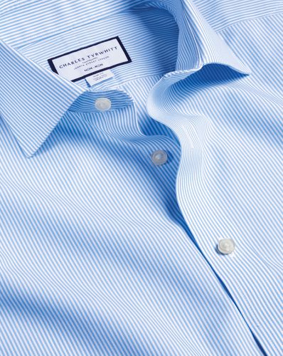 Men's Cutaway Collar Non-Iron Bengal Stripe Cotton Formal Shirt - Cornflower Single Cuff, Small by - Charles Tyrwhitt - Modalova