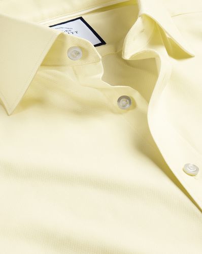 Men's Semi-Cutaway Collar Egyptian Cotton Berkshire Weave Formal Shirt - Lemon Single Cuff, Large by - Charles Tyrwhitt - Modalova