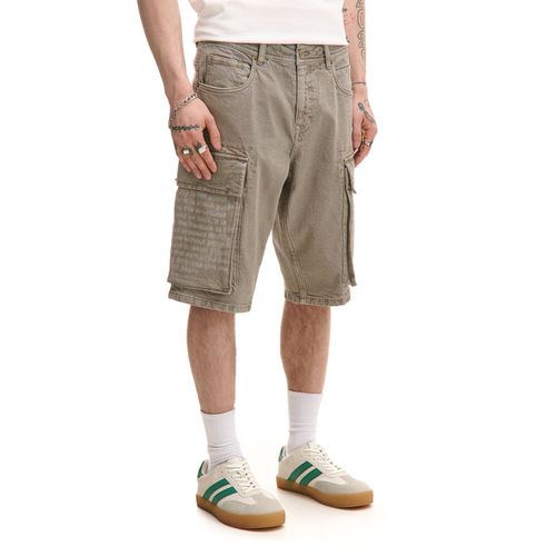 Pantaloncini con tasche cargo - Cropp - Modalova