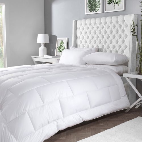 Bamboo 9 Tog King Duvet - Cascade Home - Modalova