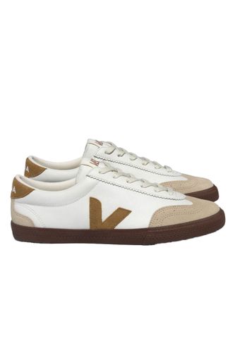 Volley Leather Trainer /Tent/Bark Size: 10/44 - Veja - Modalova