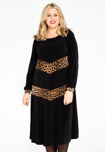 Kleid mit Bahnen LEOPARD - Yoek (YK) - Modalova