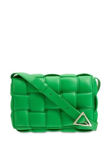 Padded Cassette Leather Crossbody Bag - BOTTEGA VENETA - Modalova