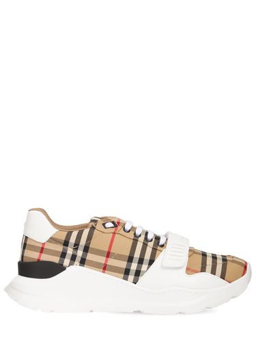 Sneakers Aus Baumwollcanvas "new Regis" - BURBERRY - Modalova