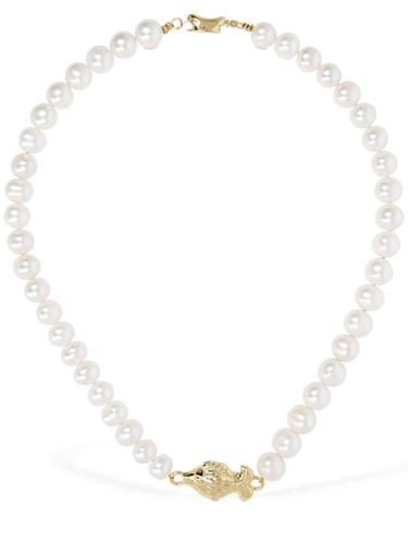 Fish Charm Pearl Collar Necklace - TIMELESS PEARLY - Modalova