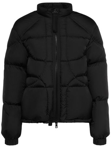 Kurze Daunenjacke Aus Nylon „yazi“ - MONCLER - Modalova