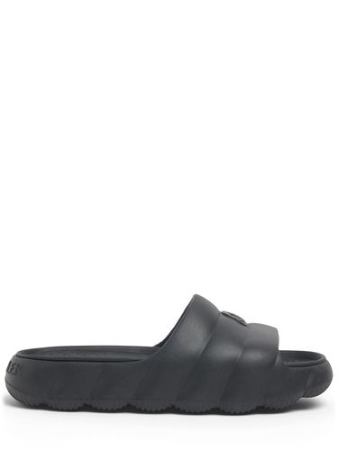 Mm Lilo Rubber Sliders - MONCLER - Modalova