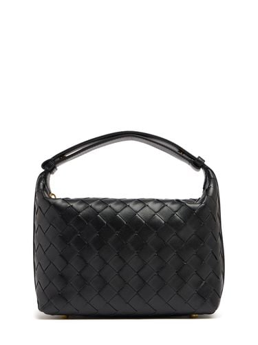 Mini Schultertasche Aus Leder „wallace“ - BOTTEGA VENETA - Modalova