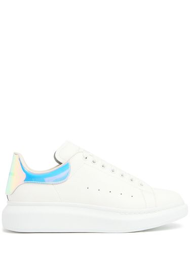 Mm Oversized Leather Sneakers - ALEXANDER MCQUEEN - Modalova