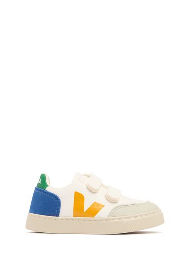 Sneakers De Piel Con Correa - VEJA - Modalova