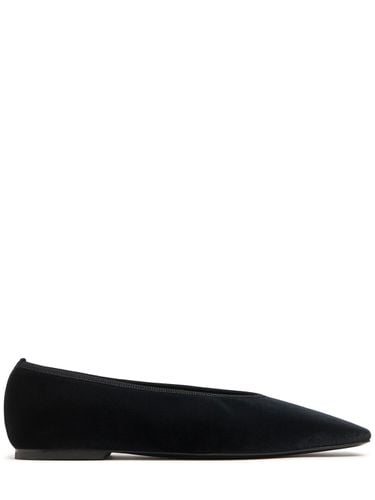 Mm Minimalist Velvet Ballerina Flats - TOTEME - Modalova