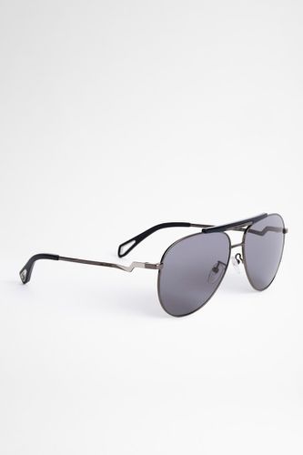 In dieser Saison entwirft Sonnenbrillen mit trendigen Formen als unverzichtbares Accessoire für die sommerliche Silhouette voller Style und Nonchalan - Zadig&Voltaire - Modalova