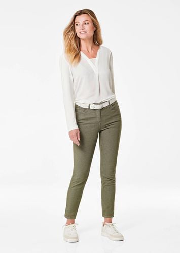 Jeanshose Bella aus superelastischer Qualität für volle Bewegungsfreiheit - khaki - Gr. 235 von - Goldner Fashion - Modalova