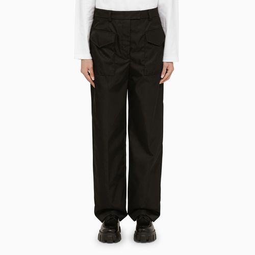 Pantalone cargo nero in Re-Nylon - Prada - Modalova