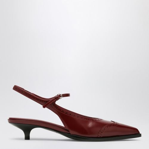 Brogue bordeax brushed leather pumps - Miu Miu - Modalova