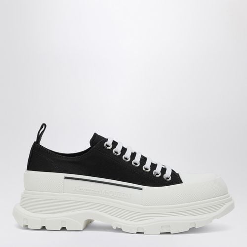 Black/white Tread Slick shoes - Alexander McQueen - Modalova