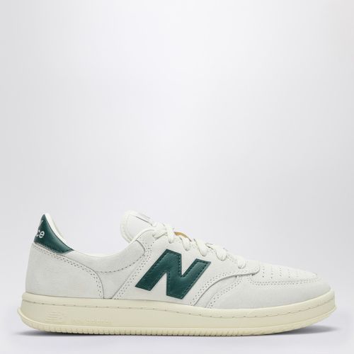 Sneaker T500 bianca/verde in suede - New Balance - Modalova