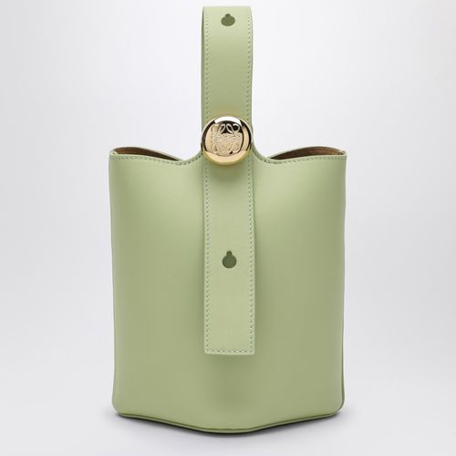 Borsa piccola Pebble Bucket chiara - Loewe - Modalova