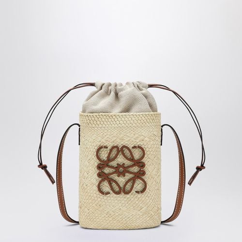 Naturfarbene Schultertasche aus Irakapalme - Loewe - Modalova