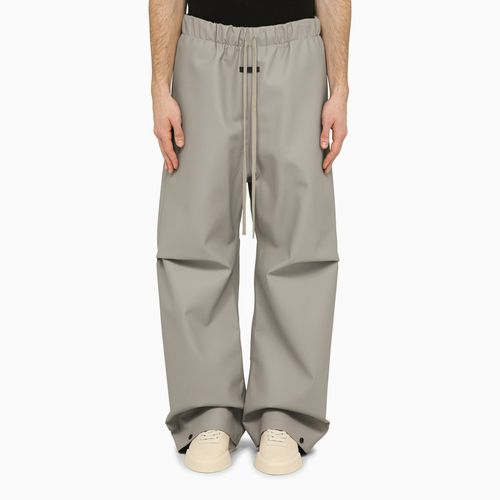 Paris Sky Gummierte Hose mit weitem Bein - Fear of God - Modalova