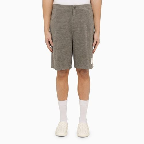 Graue Bermudashorts aus Schurwolle - Thom Browne - Modalova