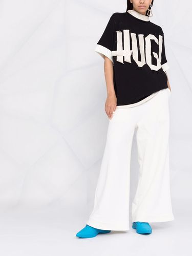 Camiseta estilo boxy con detalle Hug - AZ FACTORY - Modalova