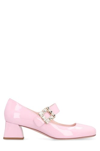 Très Vivier Embellished Buckle Babies Pumps - Roger Vivier - Modalova