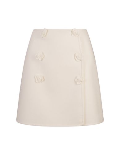 Short Skirt With Three-dimensional Flowers - Ermanno Scervino - Modalova