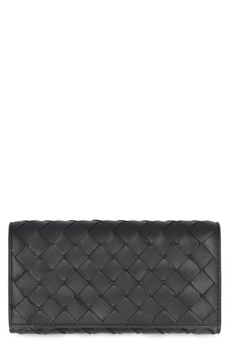 Intrecciato Continental Wallet - Bottega Veneta - Modalova