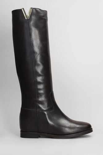 Low Heels Boots In Dark Brown Leather - Julie Dee - Modalova