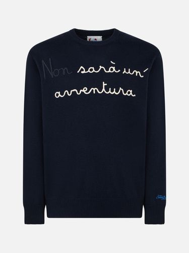 Man Crewneck Sweater With Non Sarà Unavventura Embroidery Niki Dj Special Edition - MC2 Saint Barth - Modalova