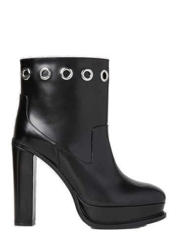 Eyelet Detailed Platform Boots - Alexander McQueen - Modalova