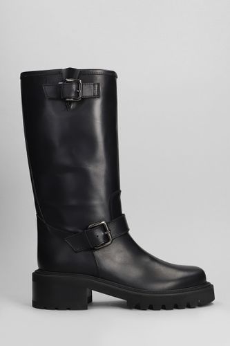 Low Heels Boots In Leather - Via Roma 15 - Modalova
