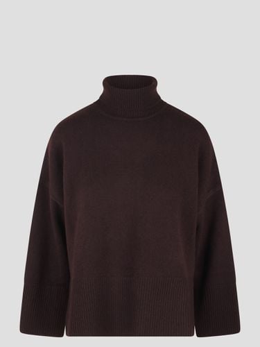 Be You Turtle Neck Sweater - Be You - Modalova