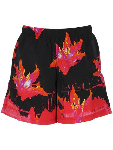 Gaphic Printed Swim Shorts - Alexander McQueen - Modalova