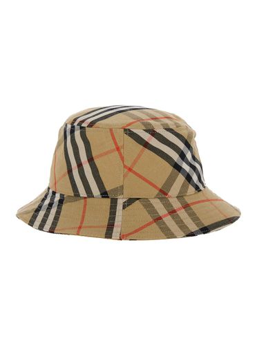 Fisherman Hat With Check Motif In Cotton Man - Burberry - Modalova