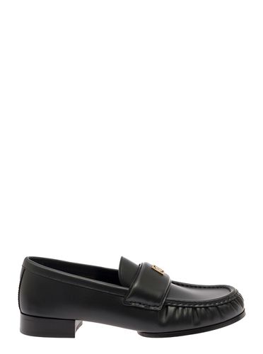 Loafers With Logo Detail In Smooth Leather Woman - Givenchy - Modalova