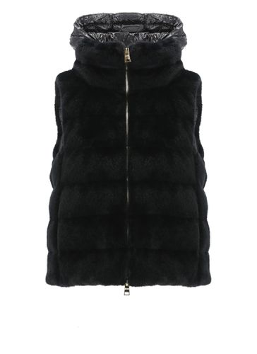 Sleeveless Down Jacket With Detachable Hood In Faux Fur Woman - Herno - Modalova