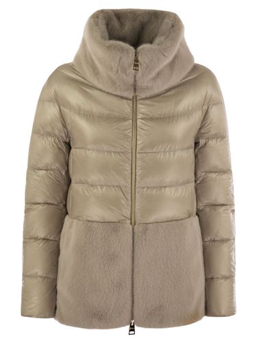 Down Jacket With Cruelty-free Fur Details - Herno - Modalova