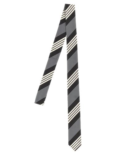 Thom Browne Logo Patch Striped Tie - Thom Browne - Modalova