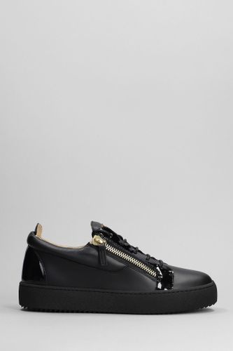 A1 Sneakers In Leather - Giuseppe Zanotti - Modalova