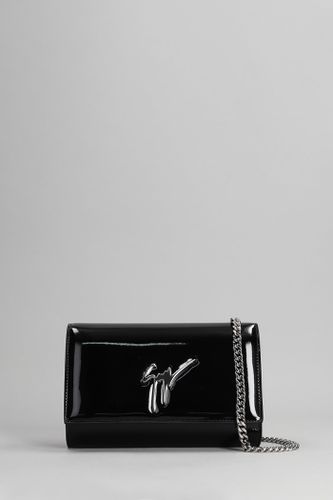 Cleopatra Clutch In Black Patent Leather - Giuseppe Zanotti - Modalova