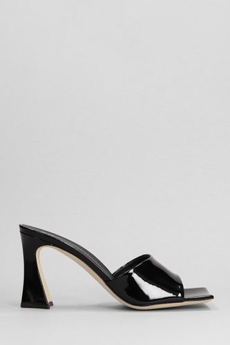 Kezia Slipper-mule In Patent Leather - Giuseppe Zanotti - Modalova