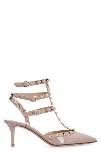 Garavani - Rockstud Patent Leather Slingback Pumps - Valentino - Modalova