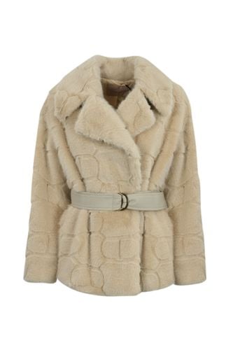 Short Faux Fur Coat With Logo - TwinSet - Modalova