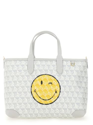 I Am A Plastic Bag Wink Tote Bag Xs - Anya Hindmarch - Modalova