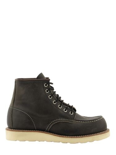 Classic Moc - Rough And Tough Leather Boot - Red Wing - Modalova