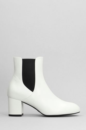 Yuliana 60 Ankle Boots In Leather - Stuart Weitzman - Modalova