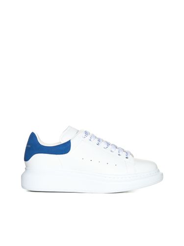 Oversized Sneakers In Leather With Contrasting Heel Tab - Alexander McQueen - Modalova