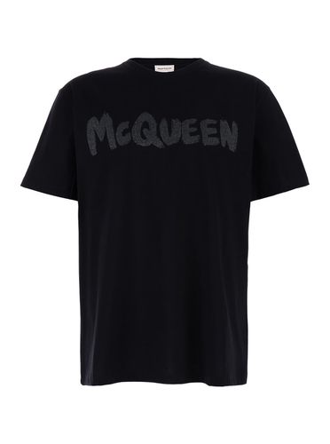 T-shirt With Glitter Logo Print In Cotton Man - Alexander McQueen - Modalova